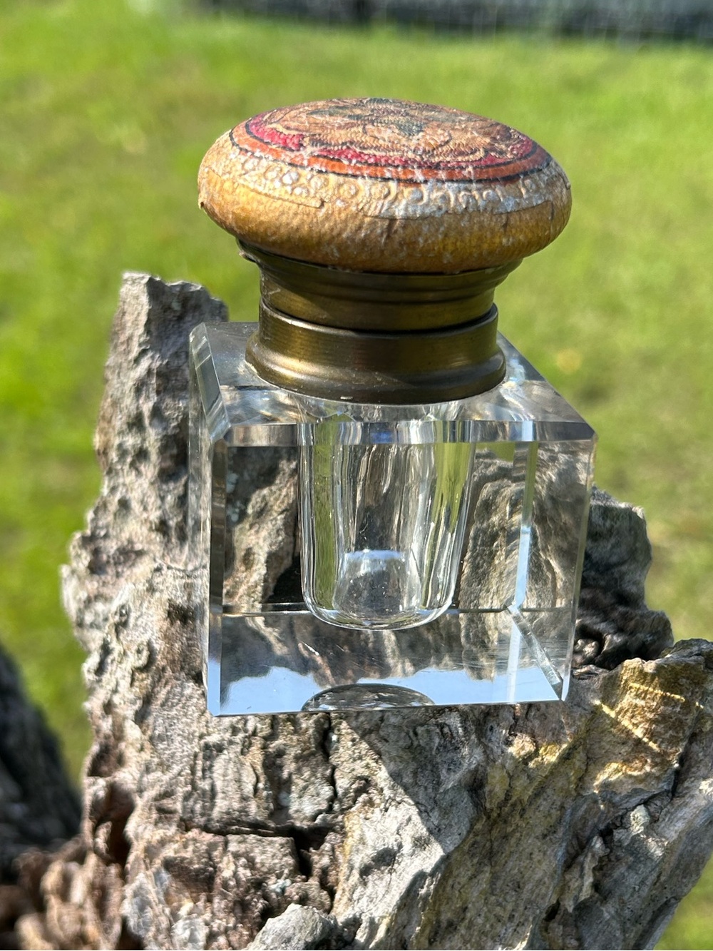 Antique Brass Hinged Inkwell w/ Glass Insert • Ornate Vintage Desk Decor